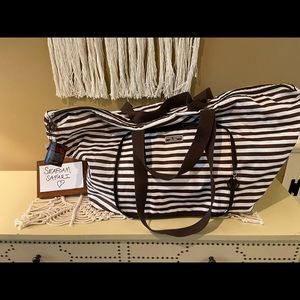 NWT Henri Bendel XL Travel Bag